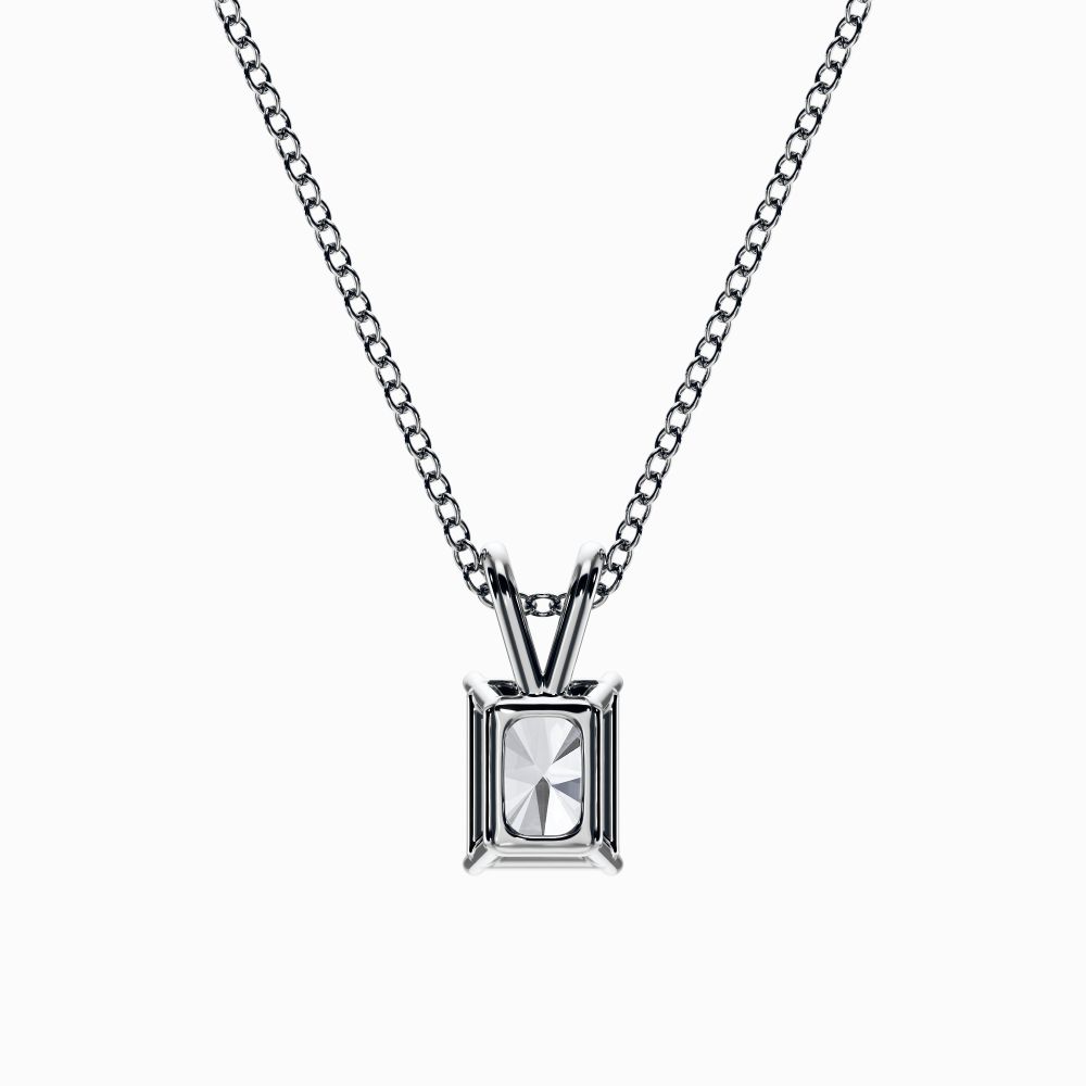 Radiant Shape Lab Grown Diamond Pendant D VVS2